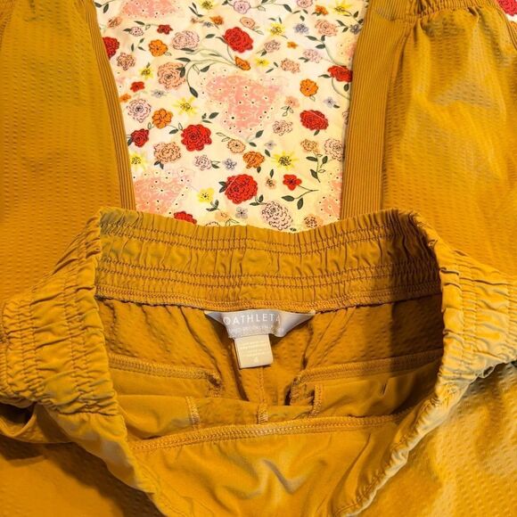 Athleta textured Brooklyn jogger - Picture 3 of 4